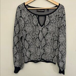 Gabrielle Union Black and White Sweater with some shine size Large